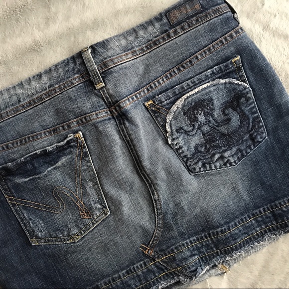Citizens Of Humanity Dresses & Skirts - Citizens of Humanity Distressed Mini Skirt Mermaid