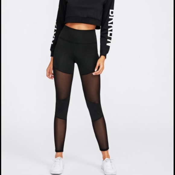 Women’s 🏃 - Picture 2 of 3