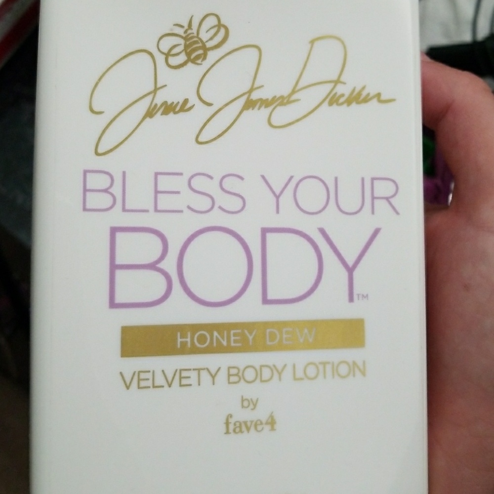 Bless your body honey dew lotion