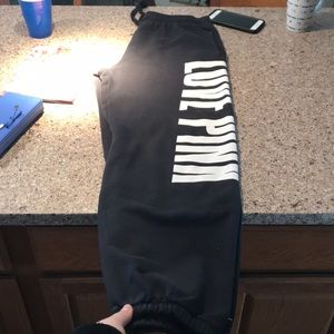 VS Pink Campus Pant