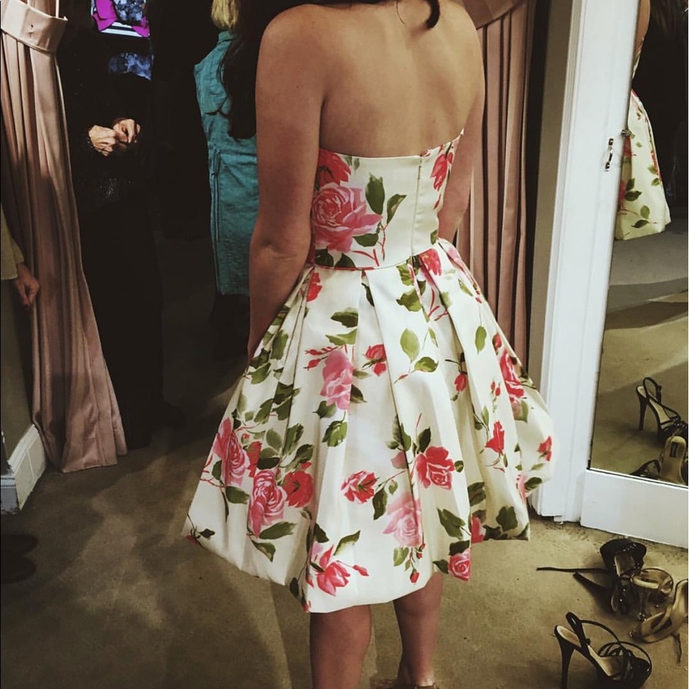 Short Sherri Hill Floral Prom Dress