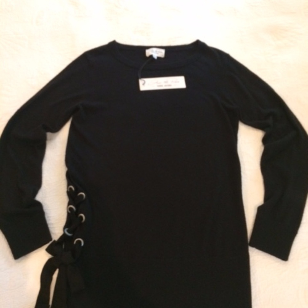 Super soft black sweater with grommets