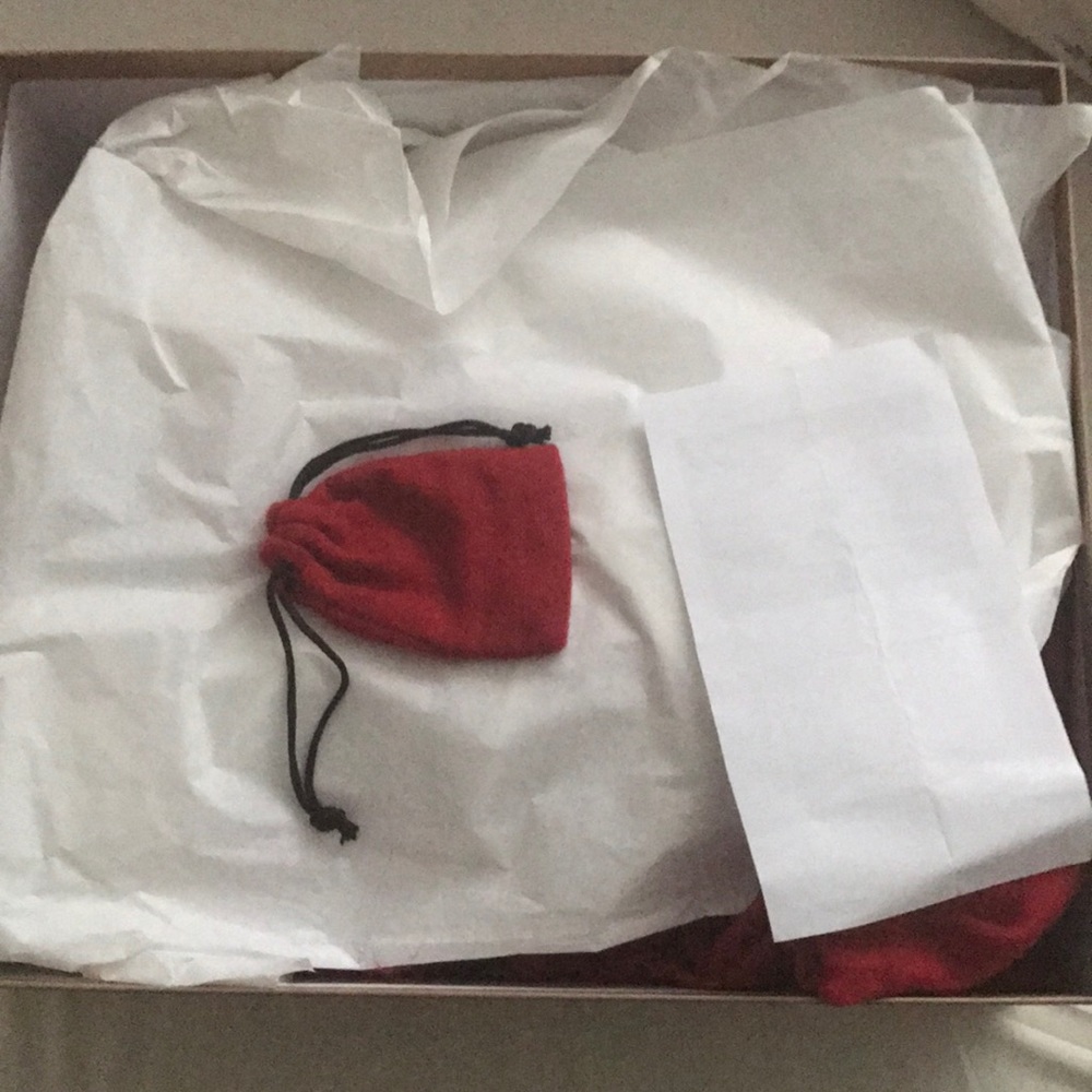 Authentic Louboutin Salopatinas - Picture 6 of 8