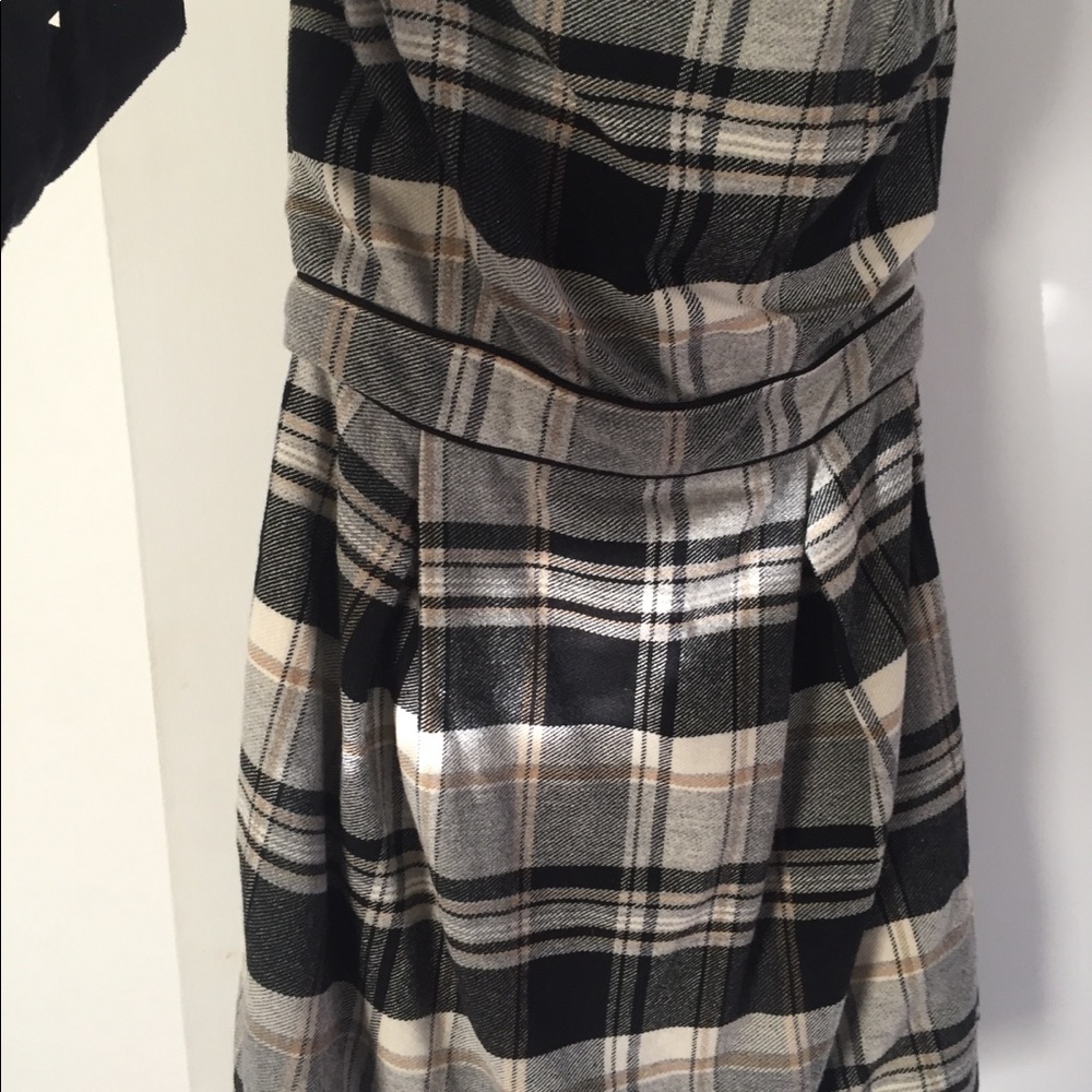 FRENCH CONNECTION WOOL PLAID DRESS - Picture 4 of 4