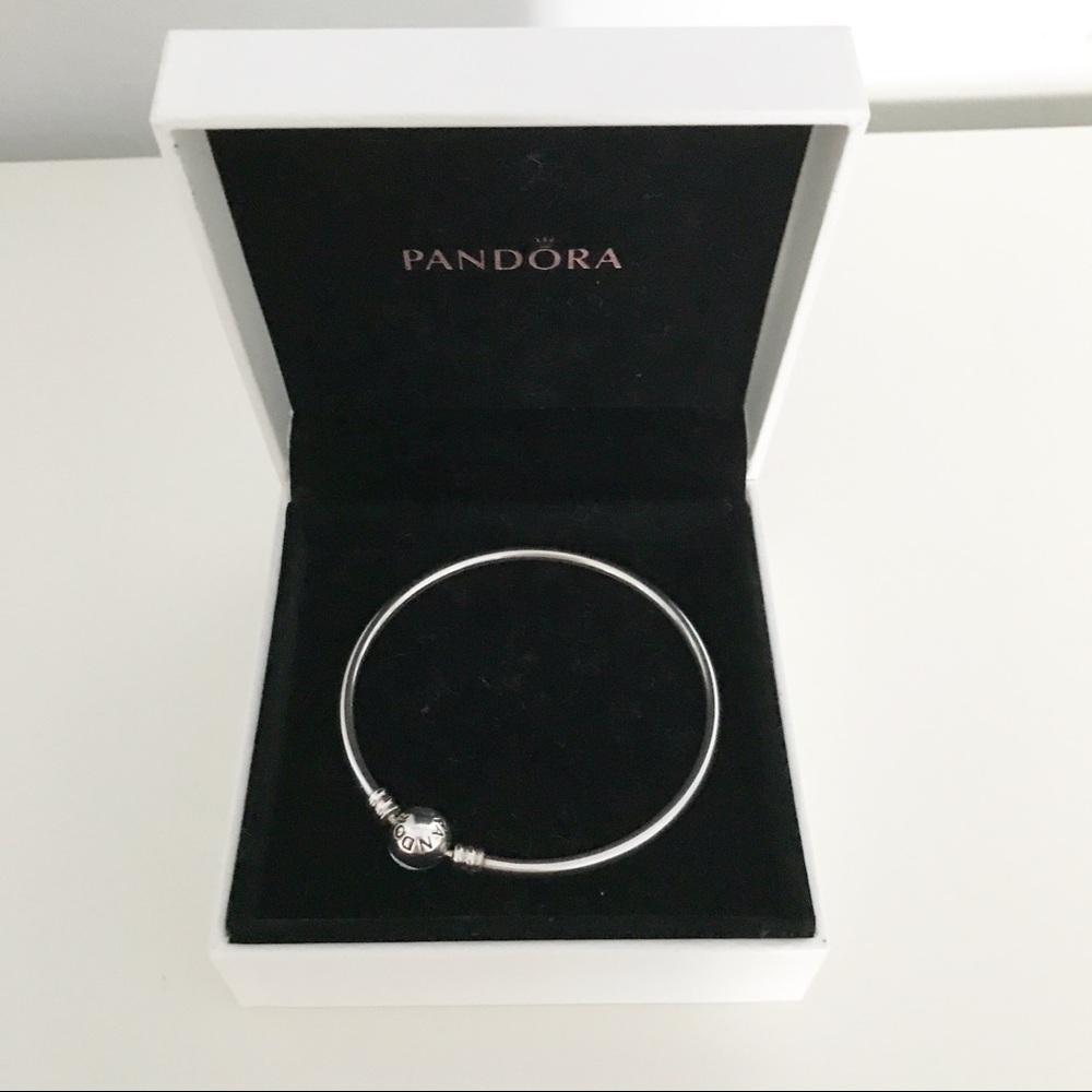 PANDORA BRACELET