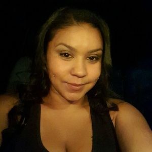 Meet your Posher, Raelene