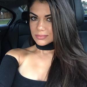 Meet your Posher, Aylin