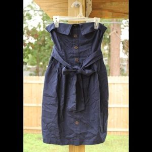 Cute little strapless navy dress
