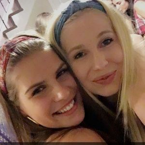 Meet your Posher, Alicia