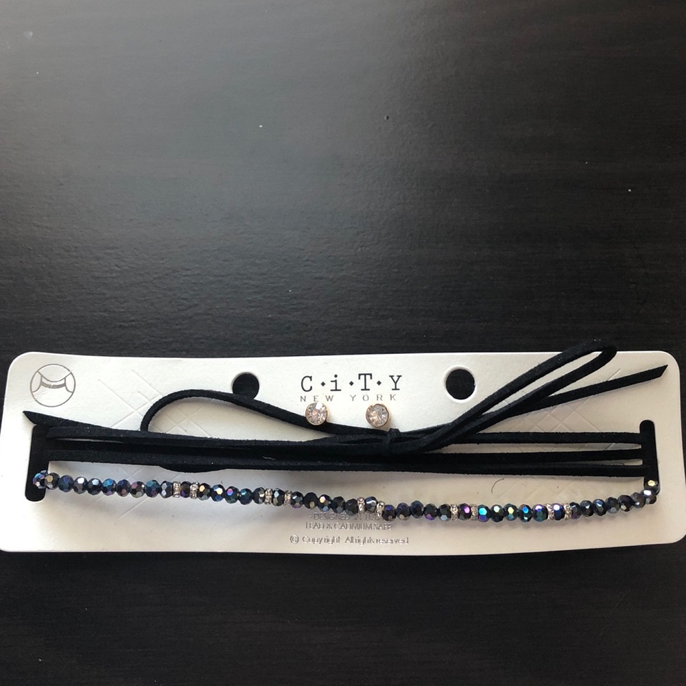 Black beaded choker set w/earrings