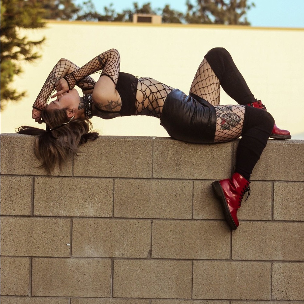 Sexy fullbody fishnet bodysuit
