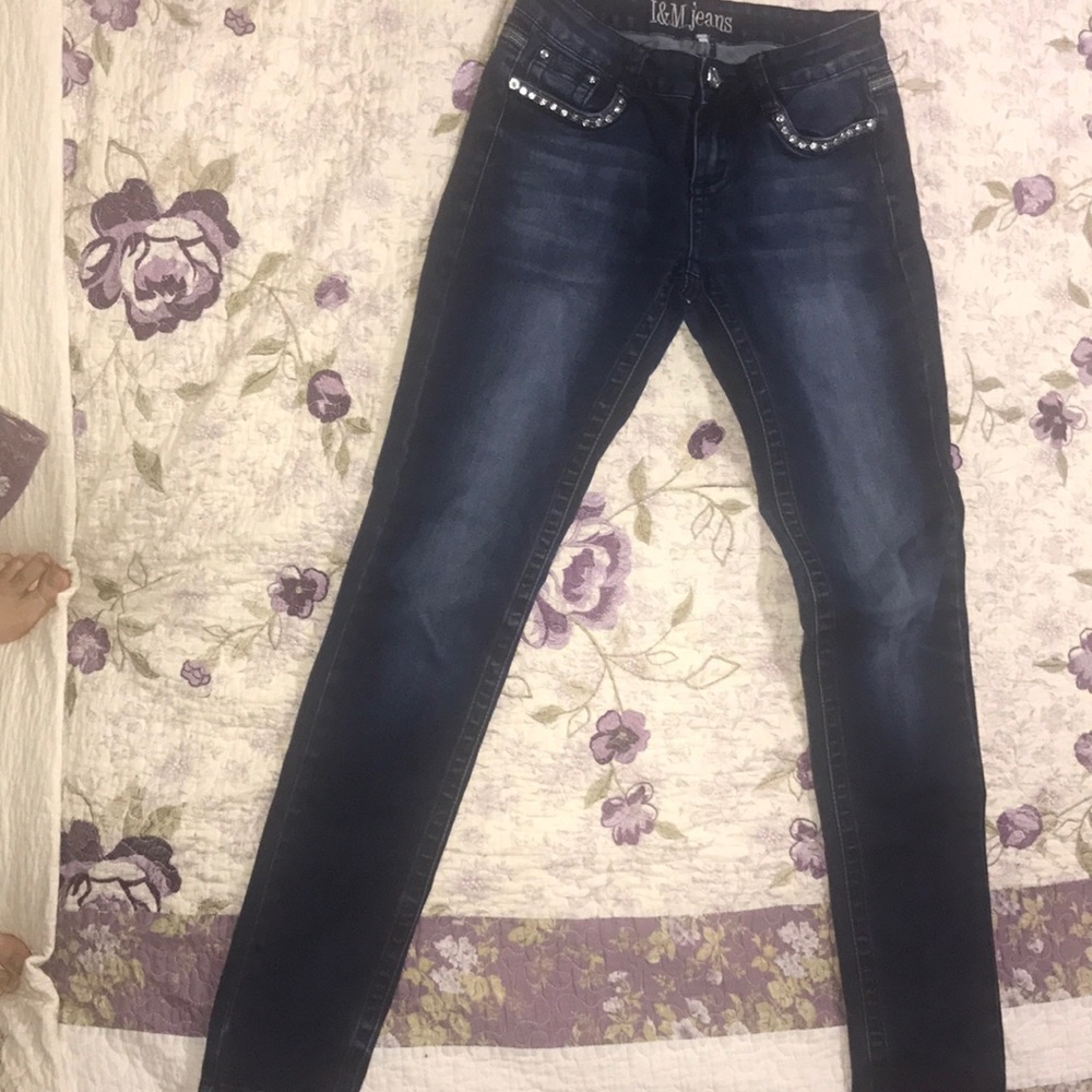 Jeans - Picture 1 of 2