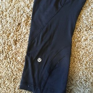 Lululemon Black 3/4 length yoga pants