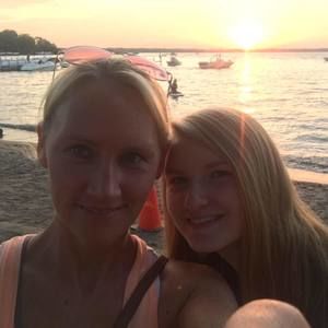 Meet your Posher, Hailey