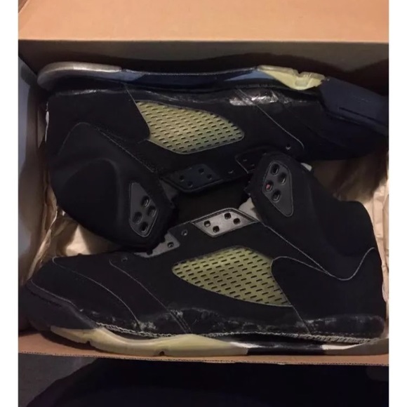 1999/2000 OG black Metallic 5s VNDS - Picture 2 of 8