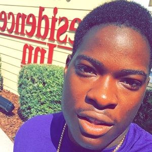 Meet your Posher, Titus