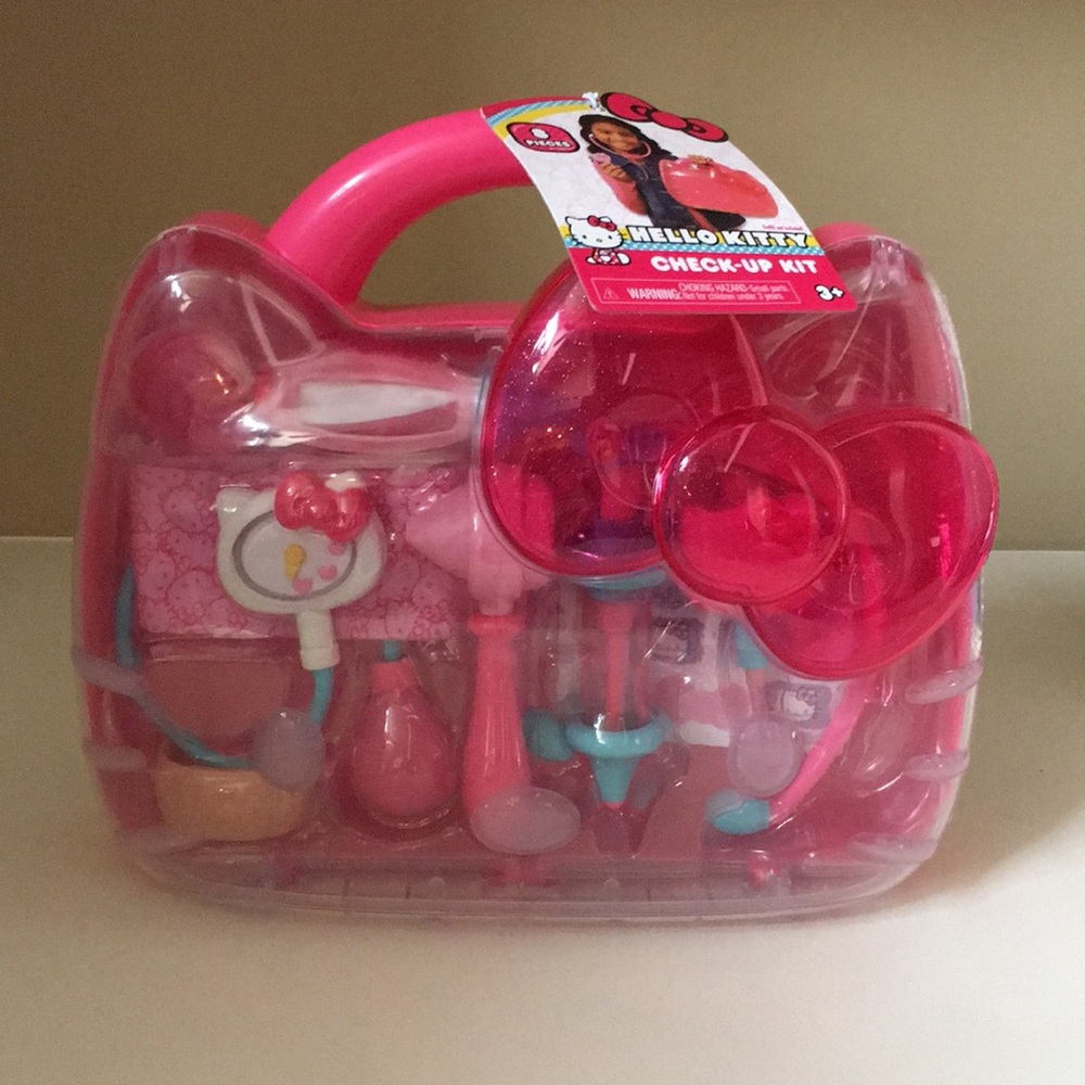 Hello Kitty Check Up Kit