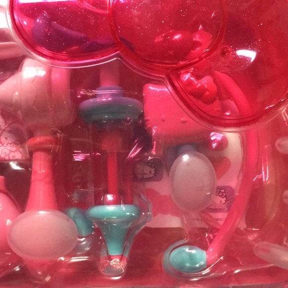 Hello Kitty Check Up Kit - Picture 5 of 5
