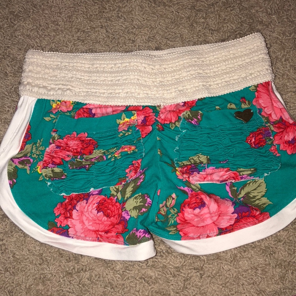 Cutebooty lounge shorts