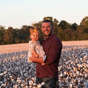 Meet your Posher, Leigh