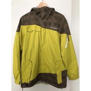 🎁 Columbia windbreaker