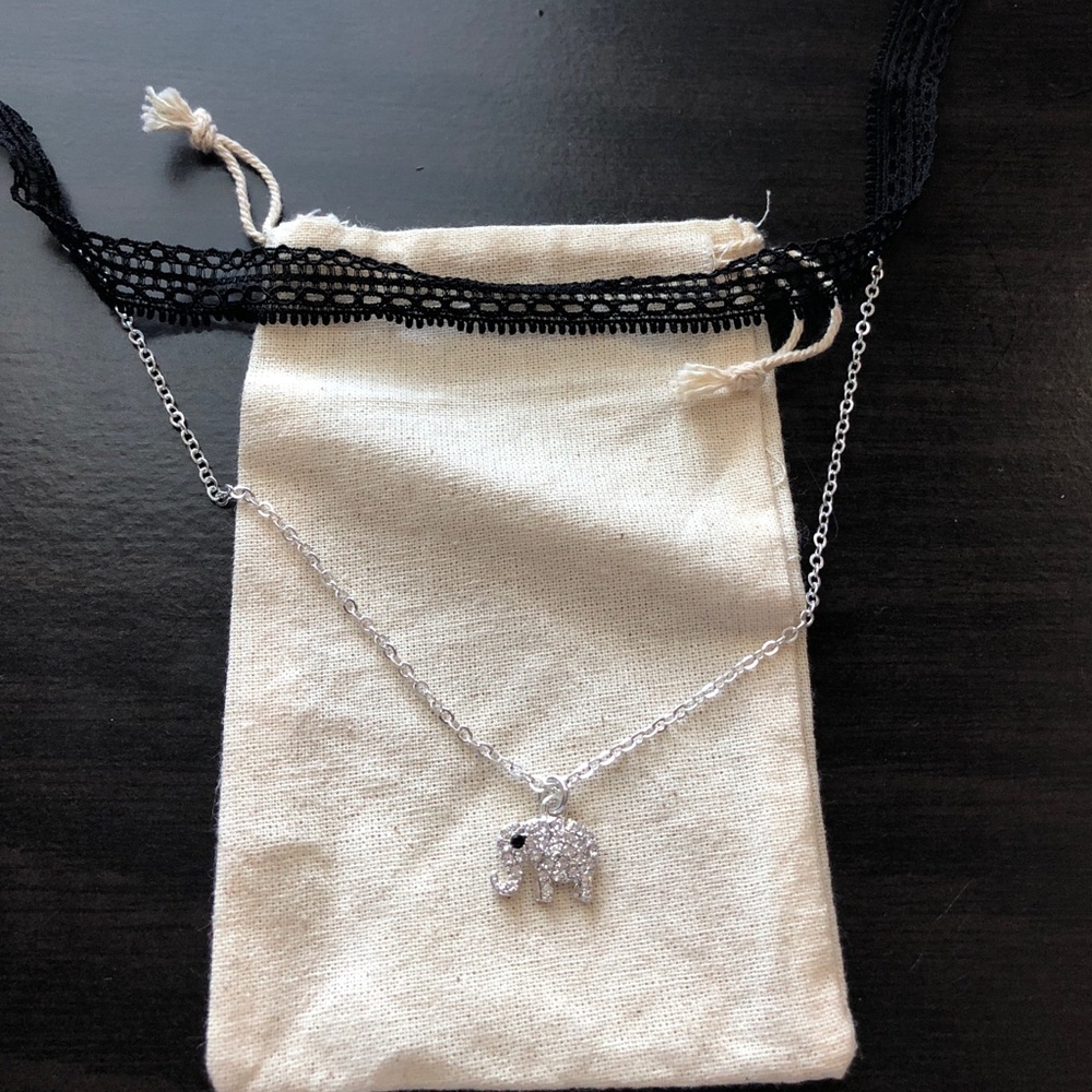 New Listing!. Adorable elephant choker!