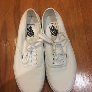 BRAND NEW🌟 lace up vans!