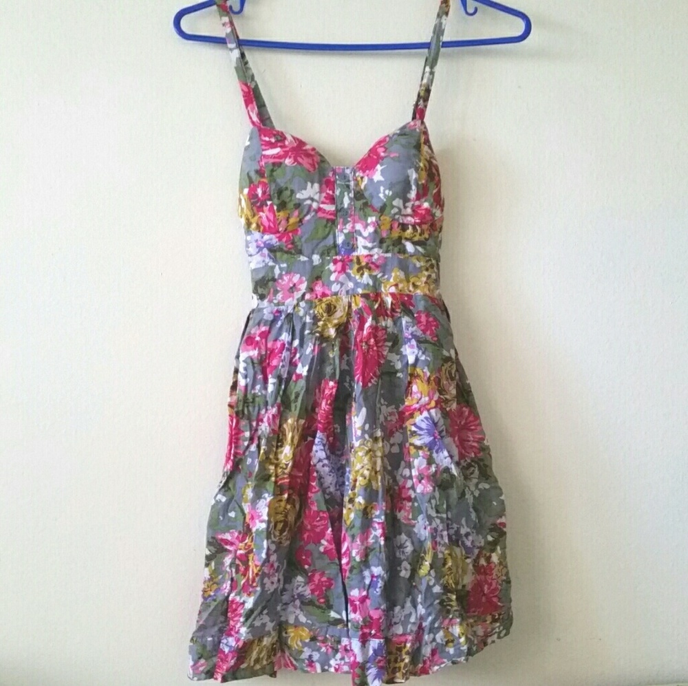 DONATED F21 Sweetheart Dress