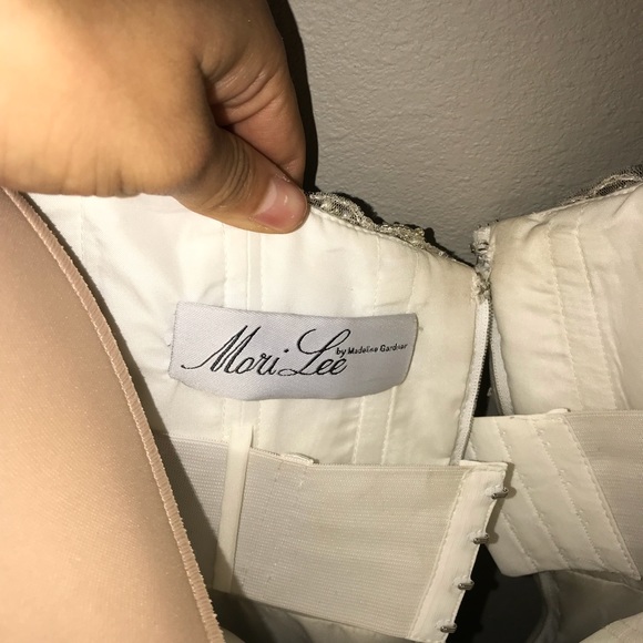 Mari Lee Wedding Dress - Picture 4 of 4