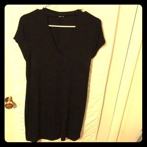 T-Shirt V-Neck Choker Dress