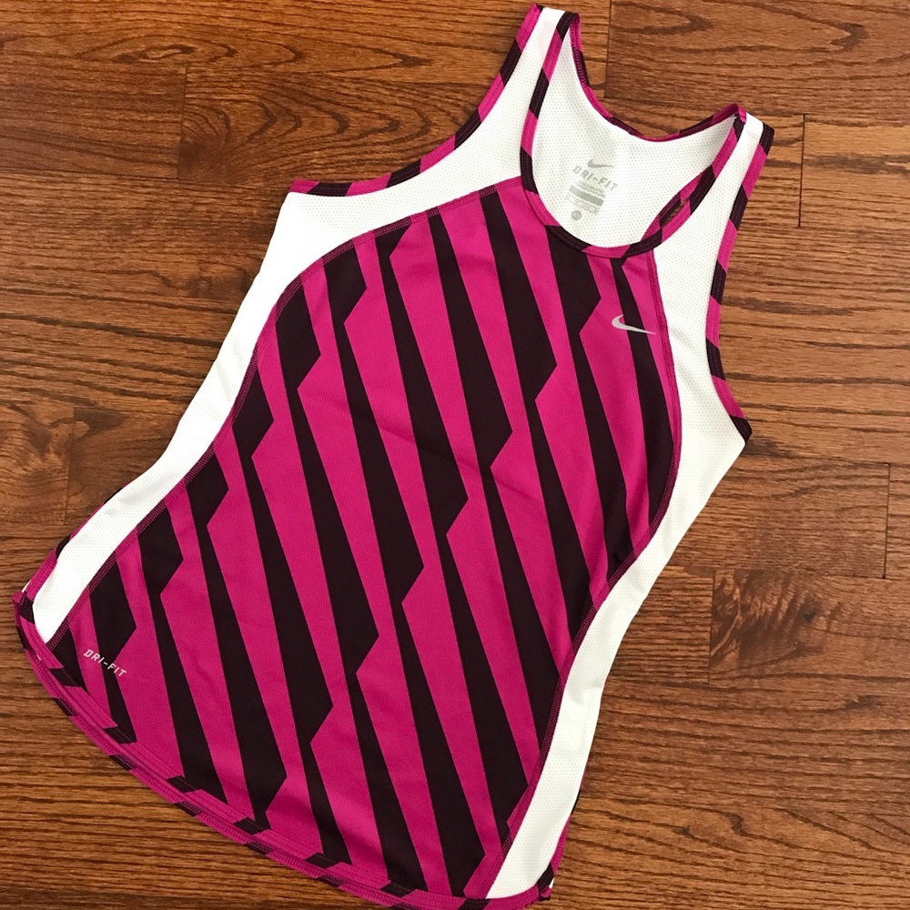 Nike DRI-FIT running top XS
