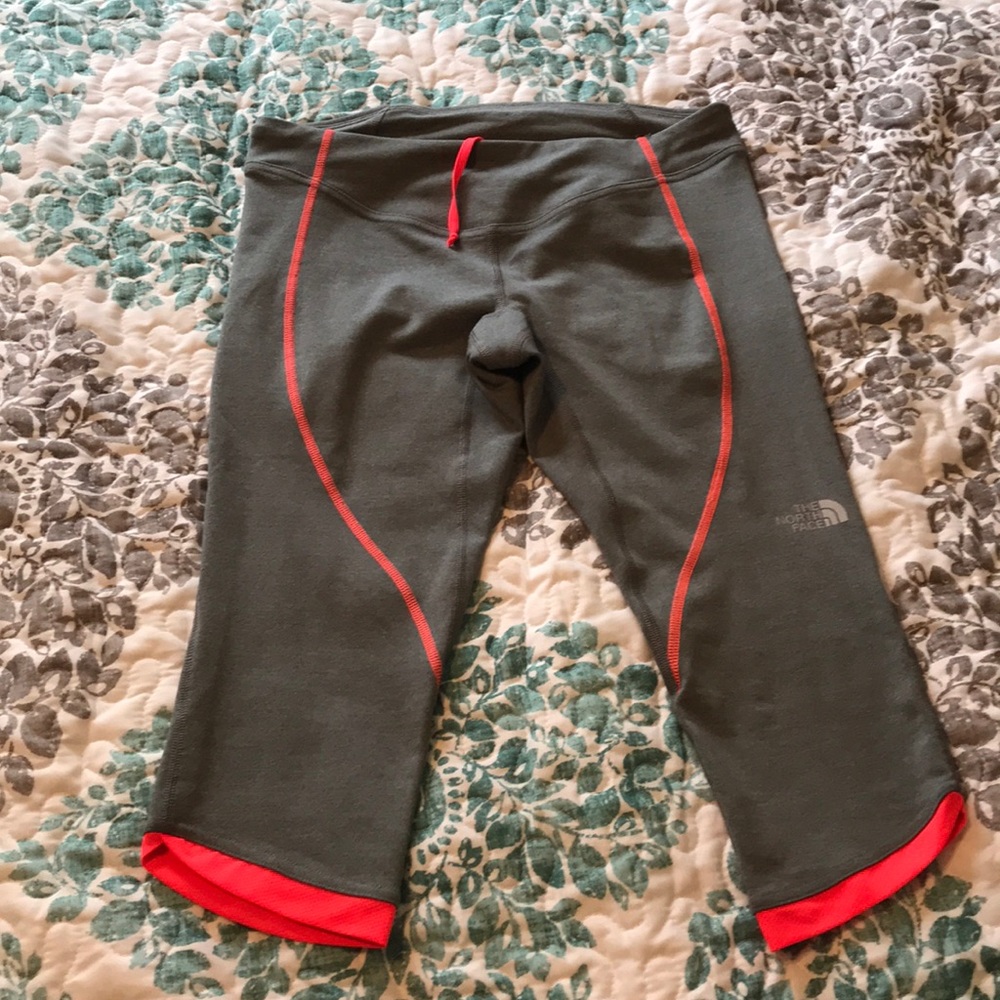 Workout capris - Picture 2 of 3