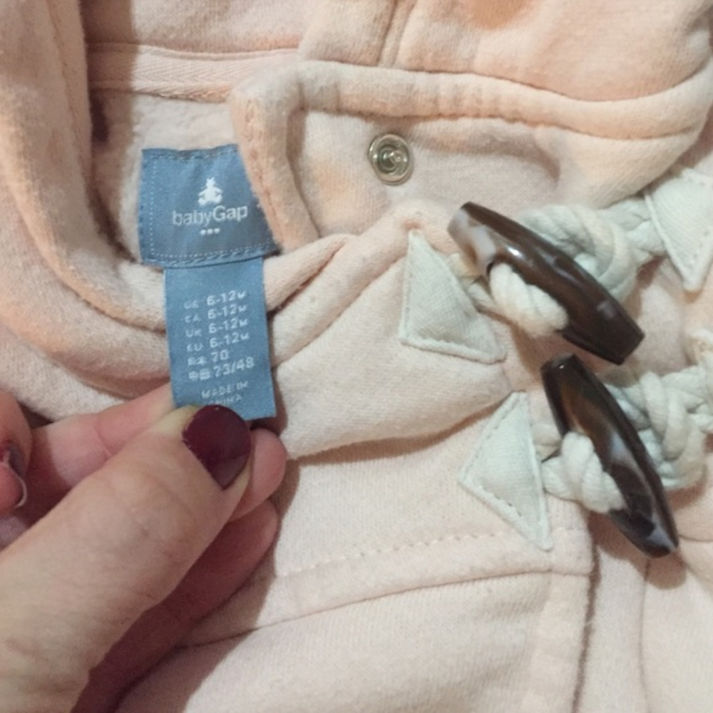 DONATED :) Baby Gap pale pink sweatshirt 6-12 mo - Picture 2 of 2