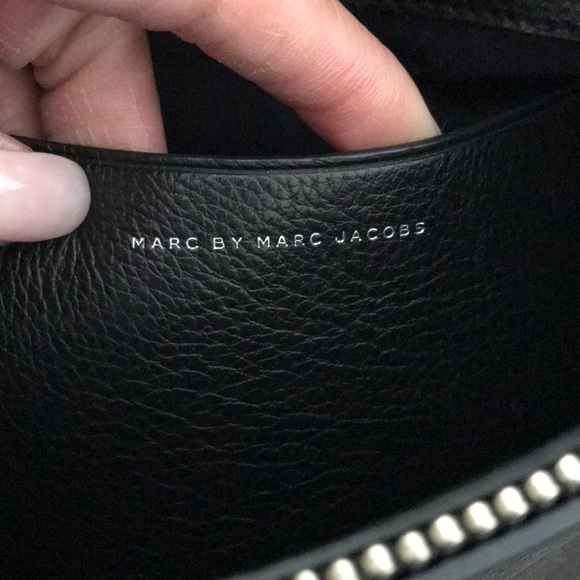Marc by Marc Jacobs leather clutch/wristlet - Picture 5 of 7