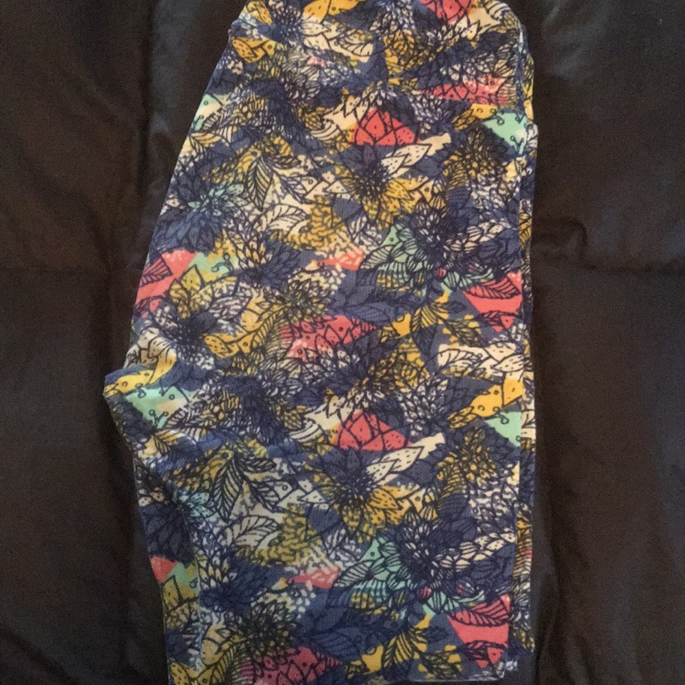 Flower pattern LuLaRoe leggings