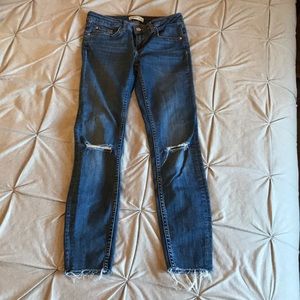 Distressed Skinny Jeans