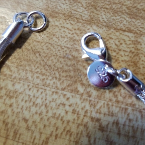 Five heart charm bracelet - Picture 2 of 4