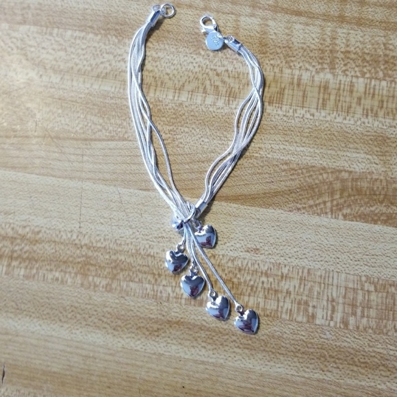 Five heart charm bracelet - Picture 4 of 4