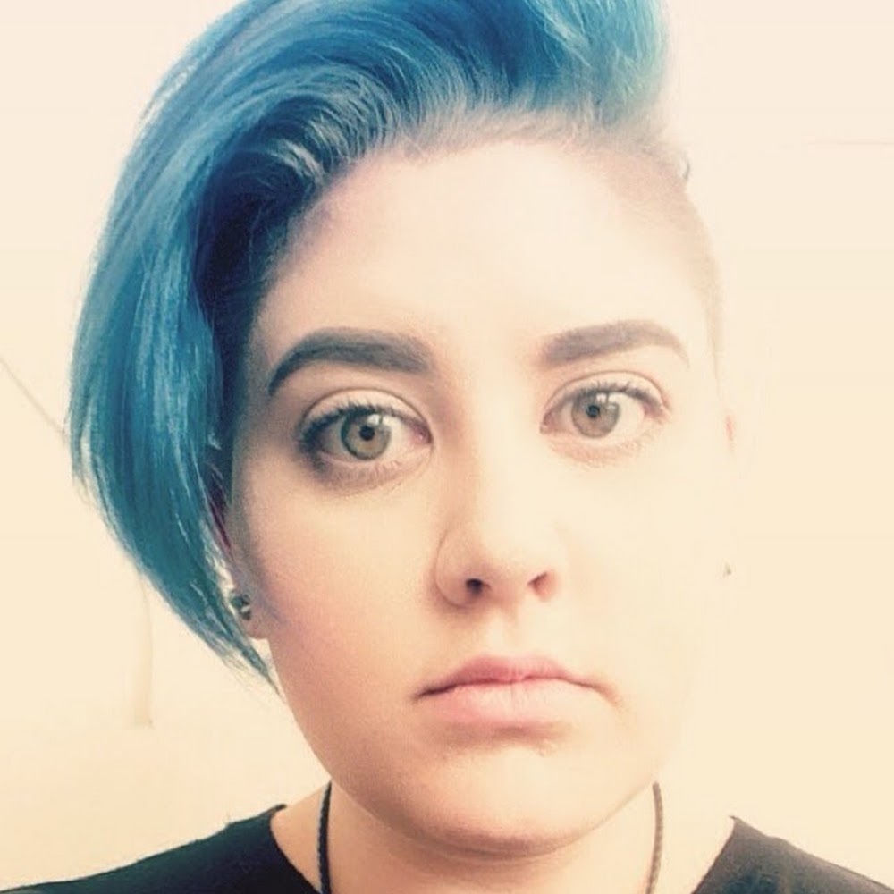 Meet your Posher, Genevieve