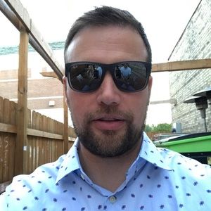 Meet your Posher, Jason