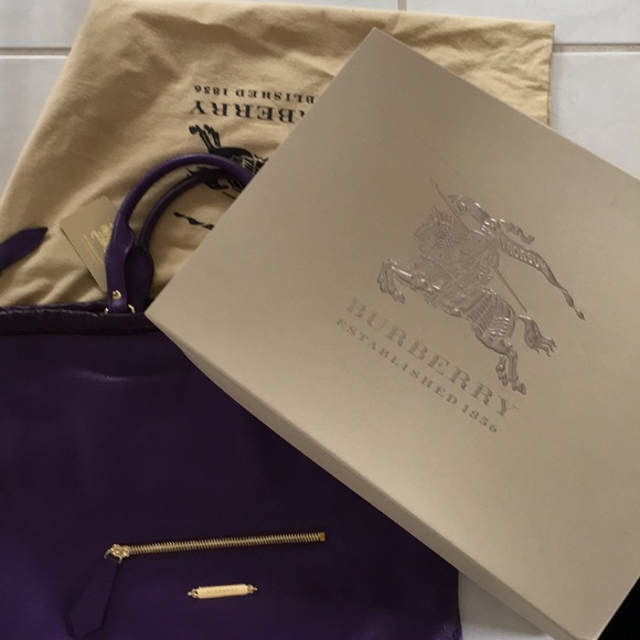 Burberry Large purple tote - Picture 7 of 8