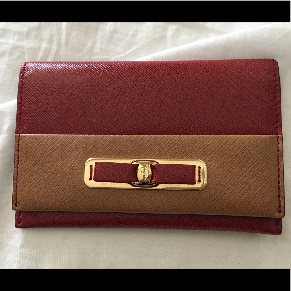 Salvatore Ferragamo NWOT cardholder