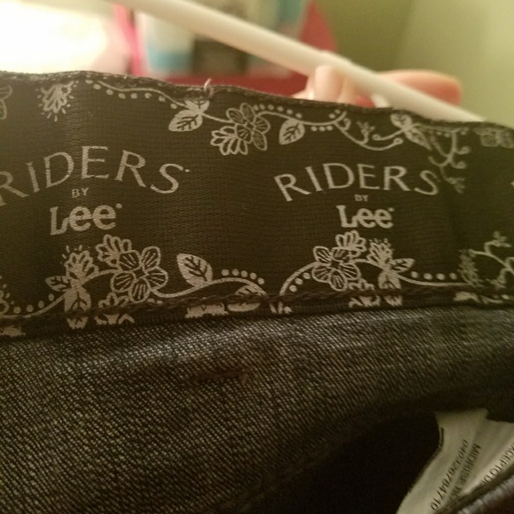 Women's jeans - Picture 3 of 3