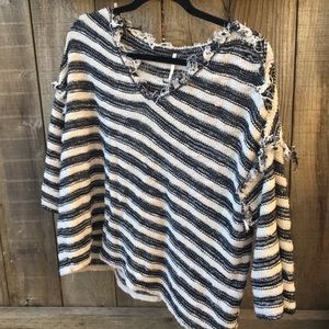 Free People Women’s Over sized sweater