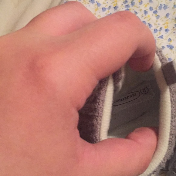 Infant boots size 2 worn twice - Picture 4 of 5