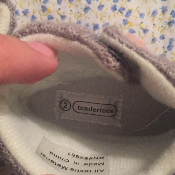 Infant boots size 2 worn twice - Picture 5 of 5