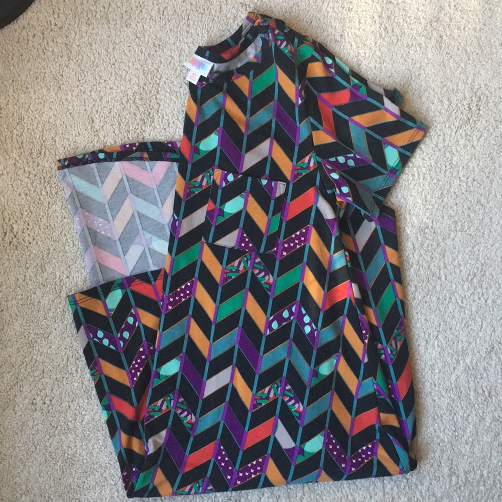 Lularoe xs Carly