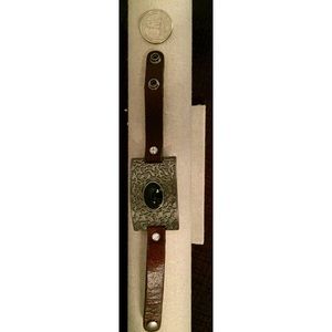 Buckle Brand (BKE) Leather Belt Buckle Bracelet