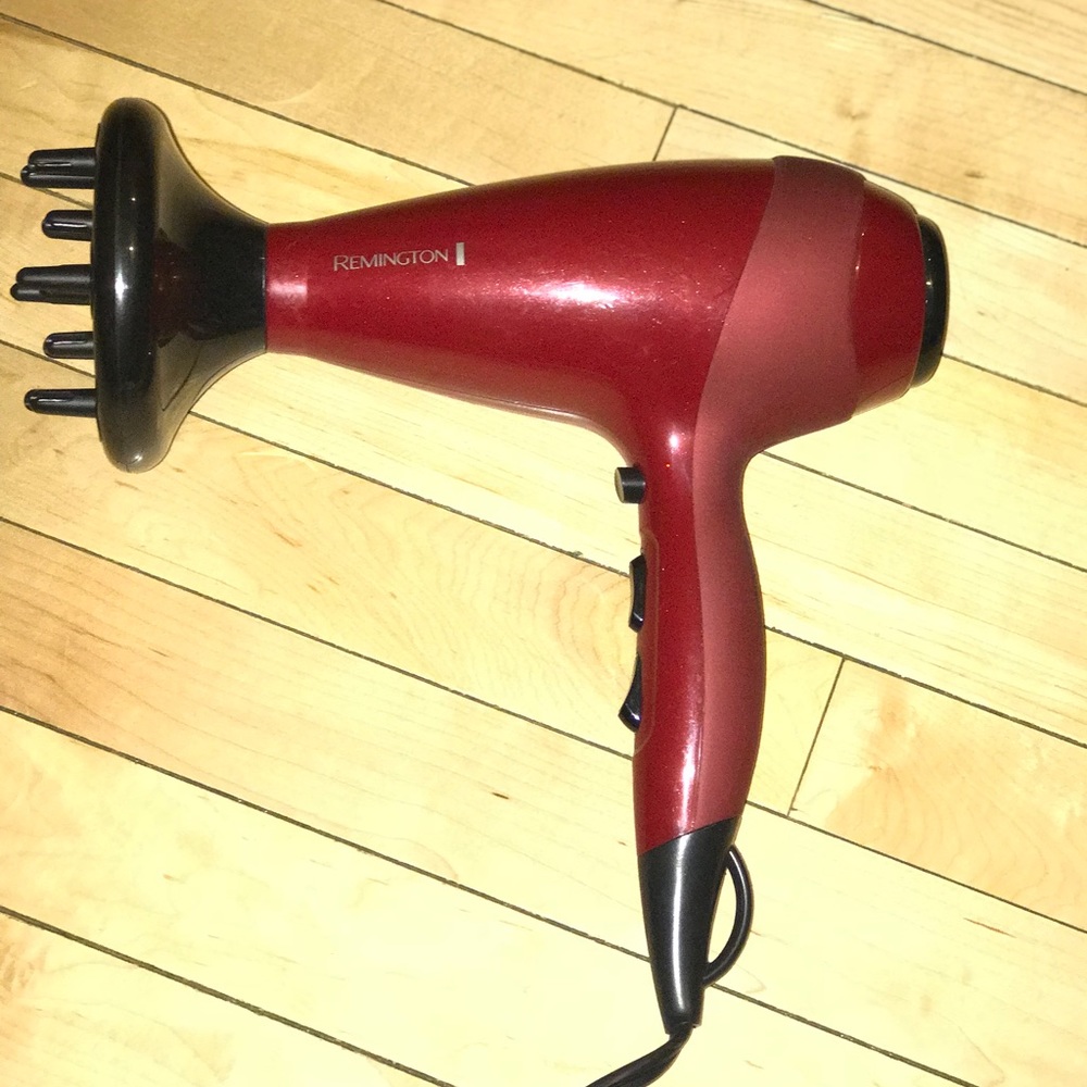 Remington Silk Ceramic Ionic AC Pro hairdryer