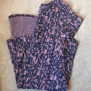 Lularoe Small Jarcard Carly